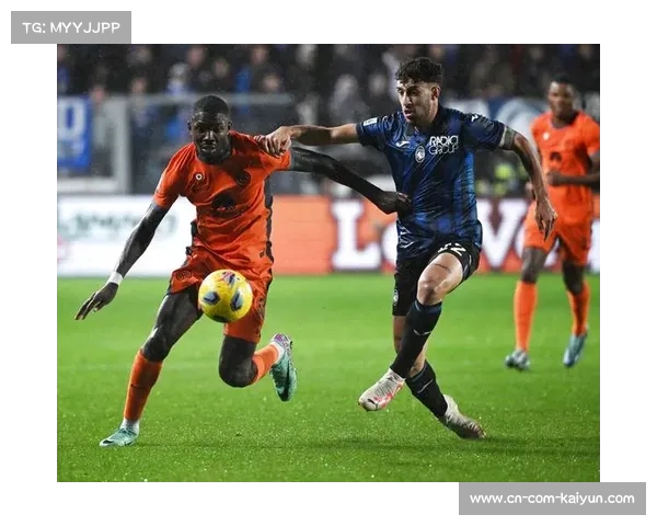 罗马与科莫开场对攻,下半场利马打破僵局后未再改写比分 罗马与科莫开场对攻,下半场利马打破僵局后未再改写比分